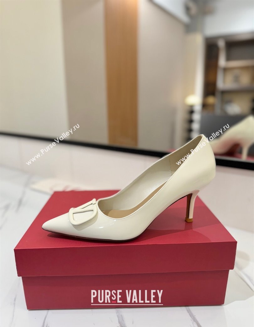Valentino VLogo Signature Pumps 7.5cm in Patent Calfskin White 2025 VA082104 (MD-250821034)