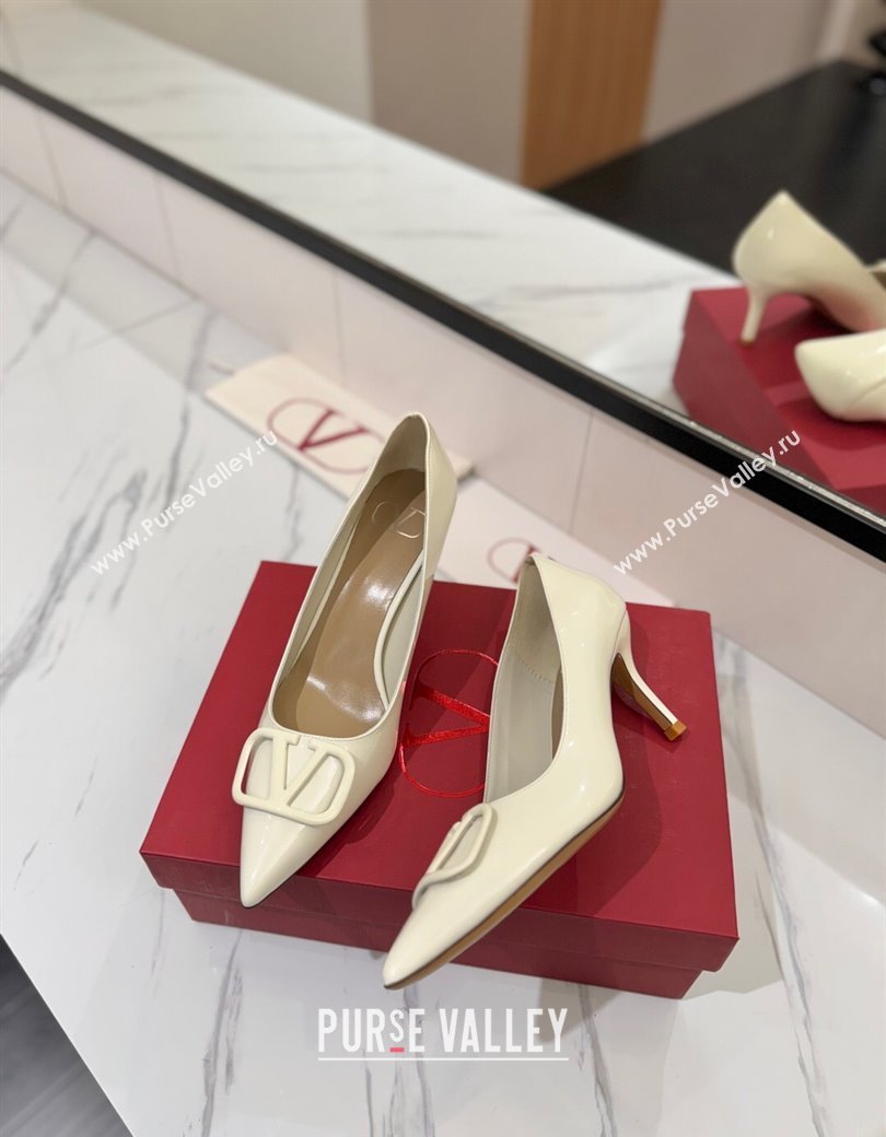 Valentino VLogo Signature Pumps 7.5cm in Patent Calfskin White 2025 VA082104 (MD-250821034)