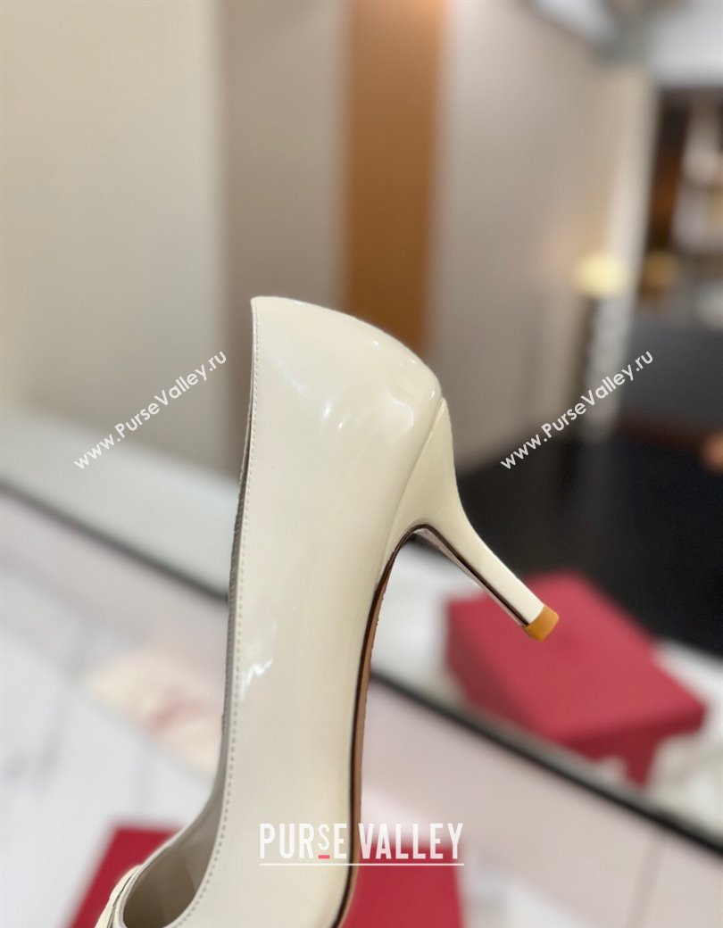 Valentino VLogo Signature Pumps 7.5cm in Patent Calfskin White 2025 VA082104 (MD-250821034)