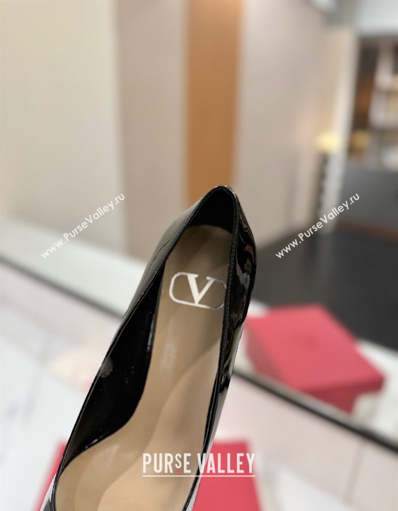 Valentino VLogo Signature Pumps 7.5cm in Patent Calfskin All Black 2025 VA082104 (MD-250821036)