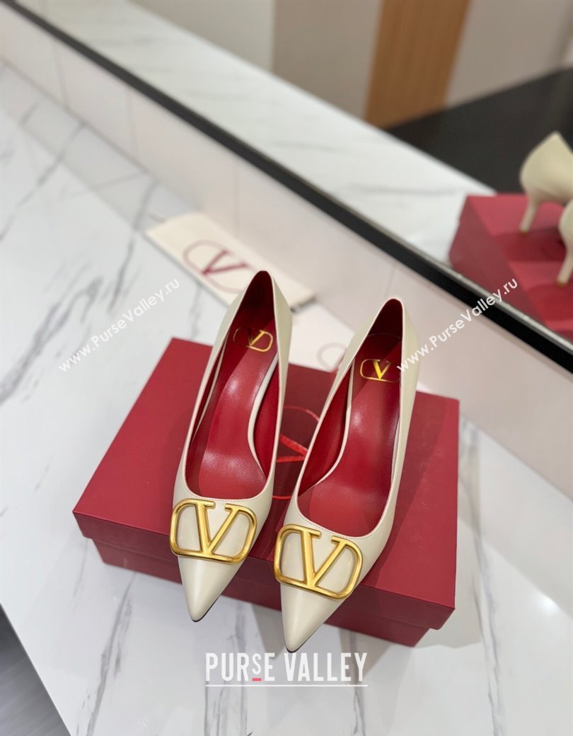 Valentino VLogo Signature Pumps 7.5cm in Calfskin Leather White/Gold 2025 VA082104 (MD-250821030)