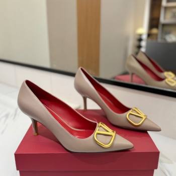 Valentino VLogo Signature Pumps 7.5cm in Calfskin Leather Dusty Beige 2025 VA082104 (MD-250821031)