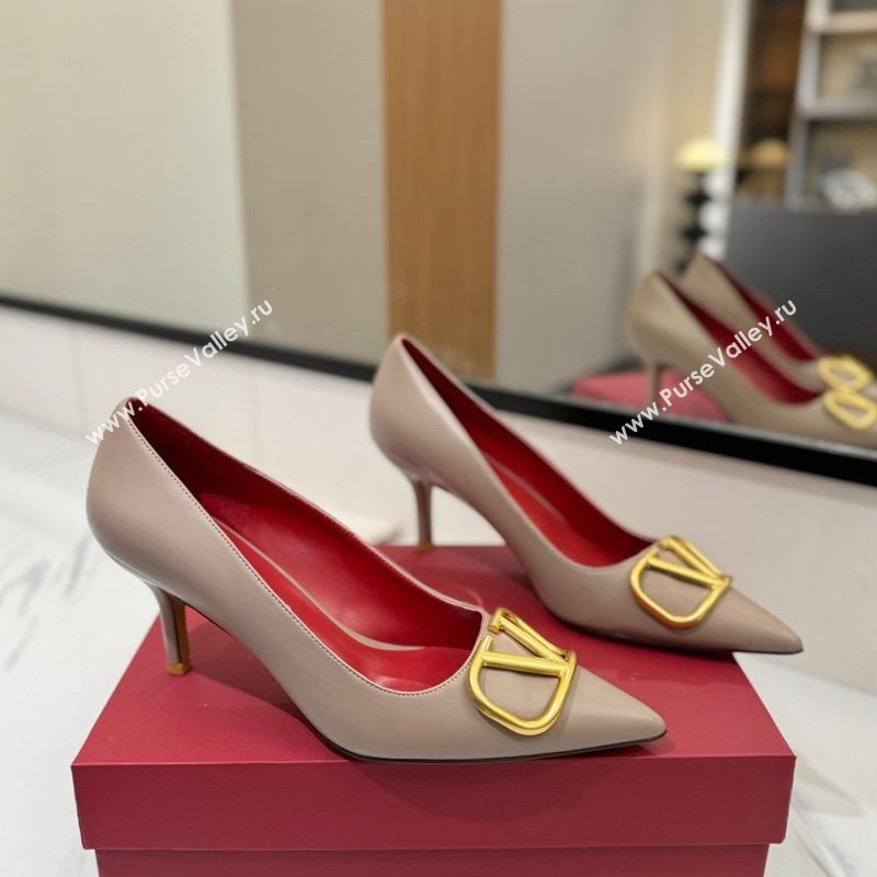 Valentino VLogo Signature Pumps 7.5cm in Calfskin Leather Dusty Beige 2025 VA082104 (MD-250821031)