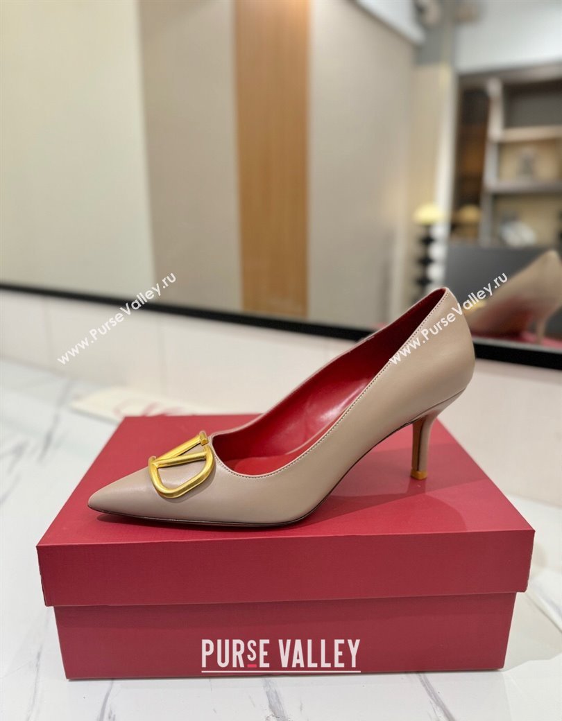 Valentino VLogo Signature Pumps 7.5cm in Calfskin Leather Dusty Beige 2025 VA082104 (MD-250821031)