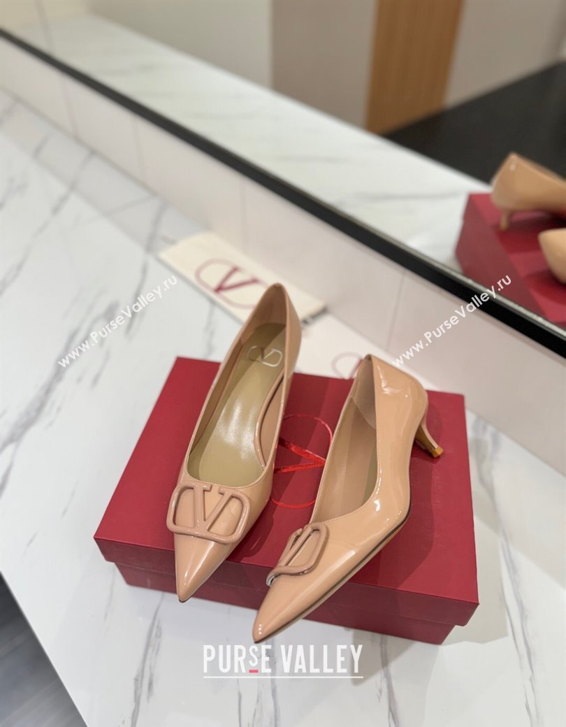 Valentino VLogo Signature Pumps 4.5cm in Patent Calfskin Pale Pink 2025 VA082104 (MD-250821037)