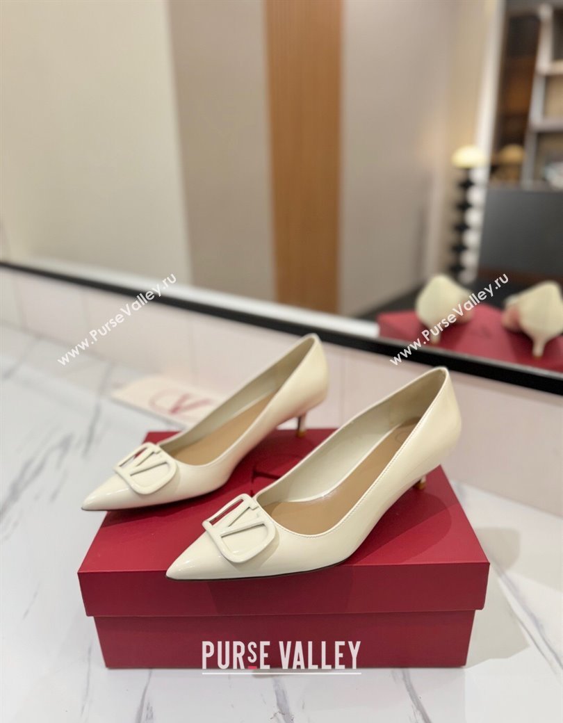 Valentino VLogo Signature Pumps 4.5cm in Patent Calfskin White 2025 VA082104 (MD-250821038)