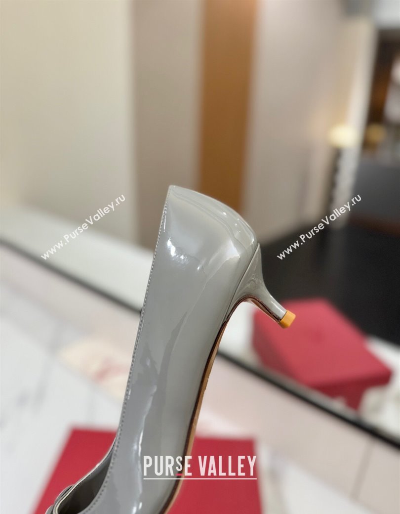 Valentino VLogo Signature Pumps 4.5cm in Patent Calfskin Grey 2025 VA082104 (MD-250821040)