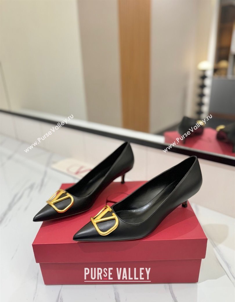 Valentino VLogo Signature Pumps 4.5cm in Calfskin Leather Black/Gold 2025 VA082104 (MD-250821044)