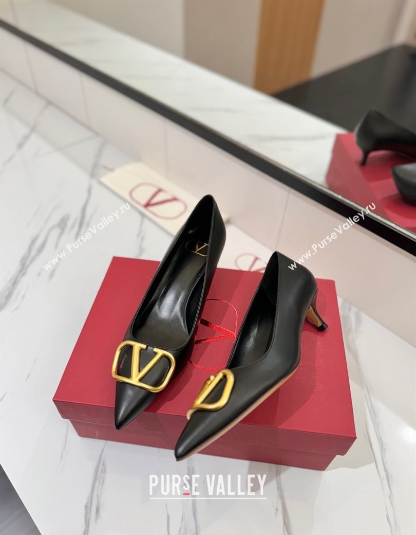 Valentino VLogo Signature Pumps 4.5cm in Calfskin Leather Black/Gold 2025 VA082104 (MD-250821044)
