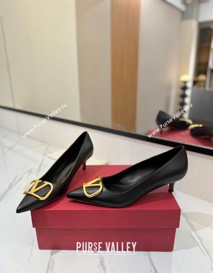 Valentino VLogo Signature Pumps 4.5cm in Calfskin Leather Black/Gold 2025 VA082104 (MD-250821044)