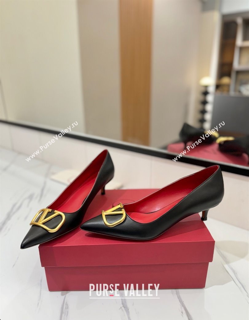 Valentino VLogo Signature Pumps 4.5cm in Calfskin Leather Black2 2025 VA082104 (MD-250821045)