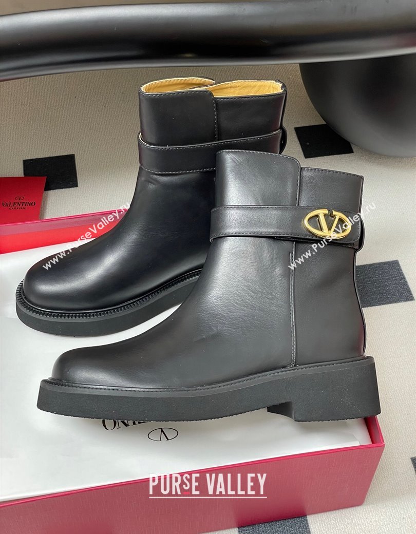 Valentino VLogo Signature Ankle Boots in Calfskin Black 2025 VA082102 (MD-250821006)