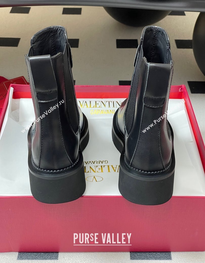Valentino VLogo Signature Ankle Boots in Calfskin Black 2025 VA082103 (MD-250821007)