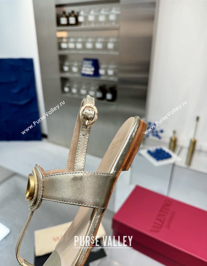 Valentino Vlogo Signature Flat Thong Sandals in Calfskin Gold 2025 0902 (XL-250902054)