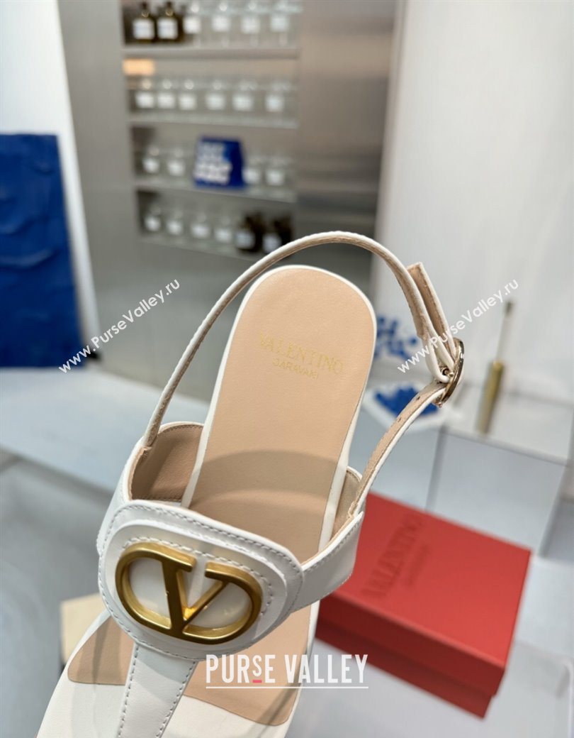 Valentino Vlogo Signature Flat Thong Sandals in Calfskin White 2025 0902 (XL-250902055)