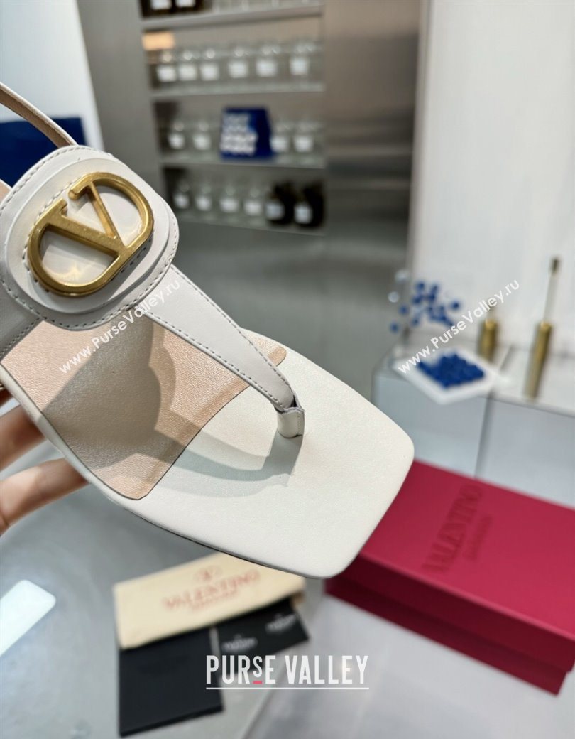 Valentino Vlogo Signature Flat Thong Sandals in Calfskin White 2025 0902 (XL-250902055)