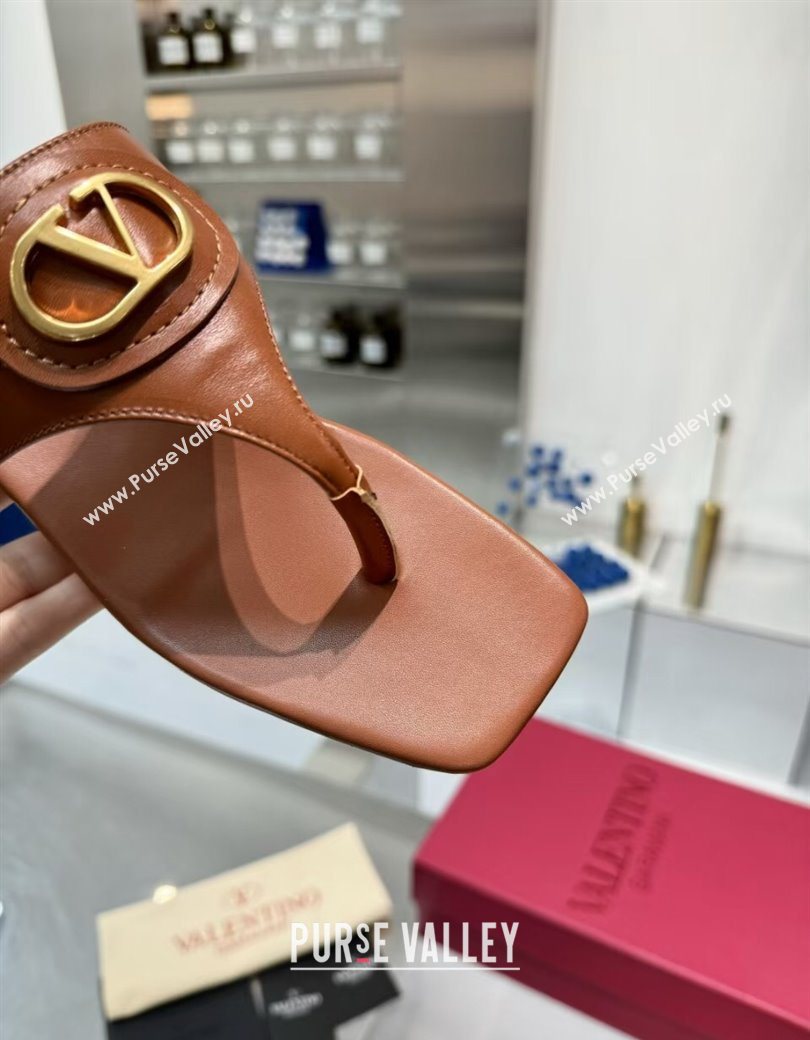 Valentino Vlogo Signature Flat Thong Slides Sandal in Calfskin Brown 2025 0902 (XL-250902060)