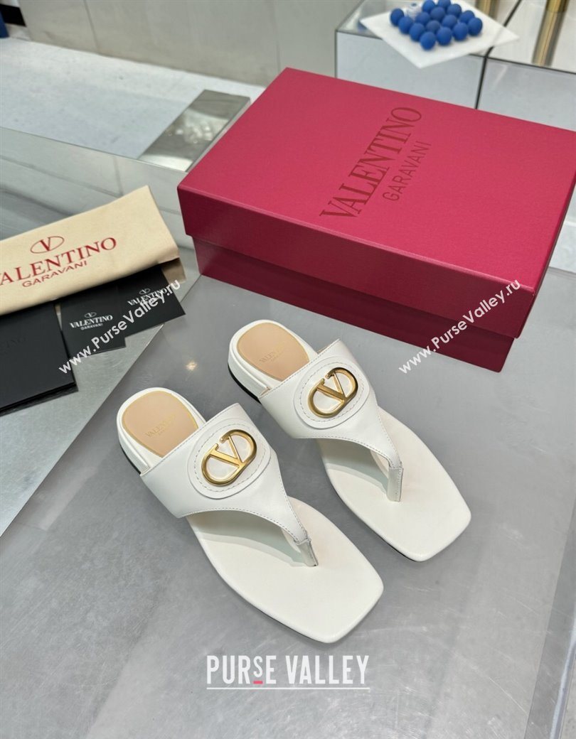 Valentino Vlogo Signature Flat Thong Slides Sandal in Calfskin White 2025 0902 (XL-250902063)
