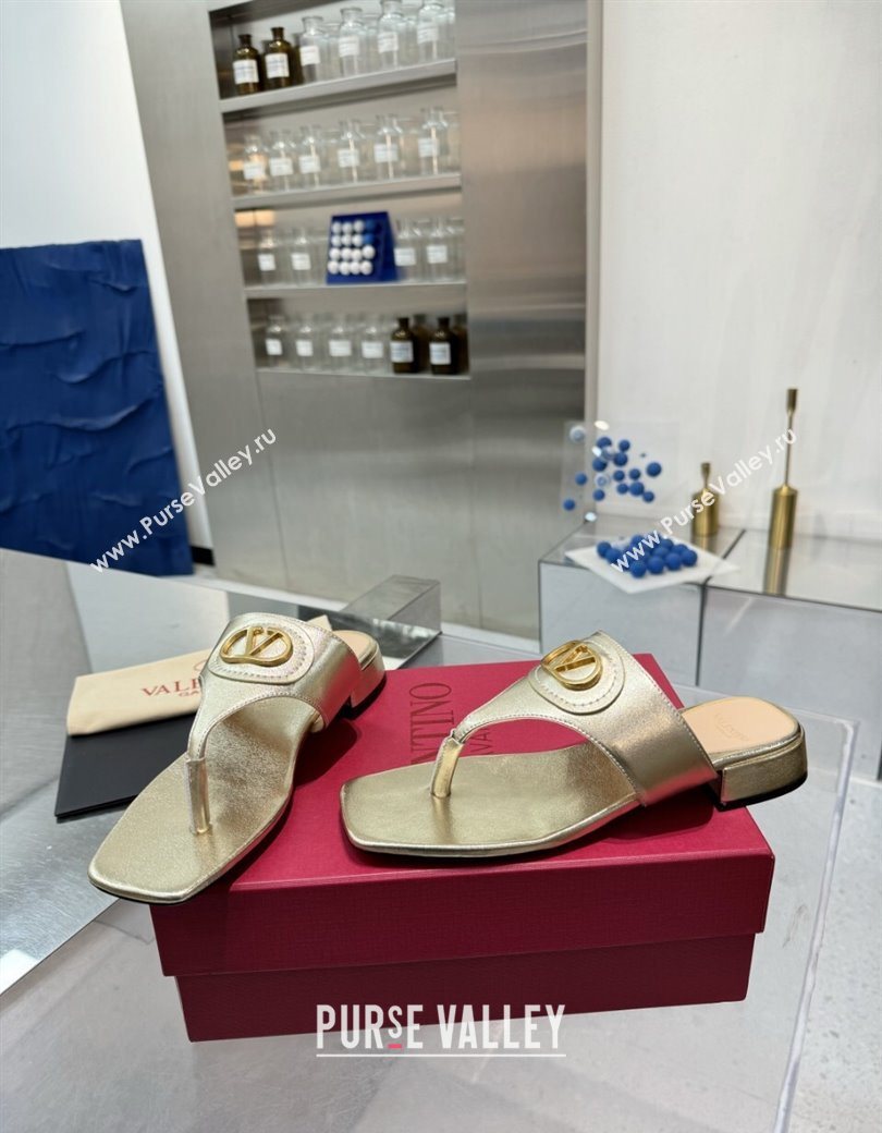 Valentino Vlogo Signature Flat Thong Slides Sandal in Calfskin Gold 2025 0902 (XL-250902064)