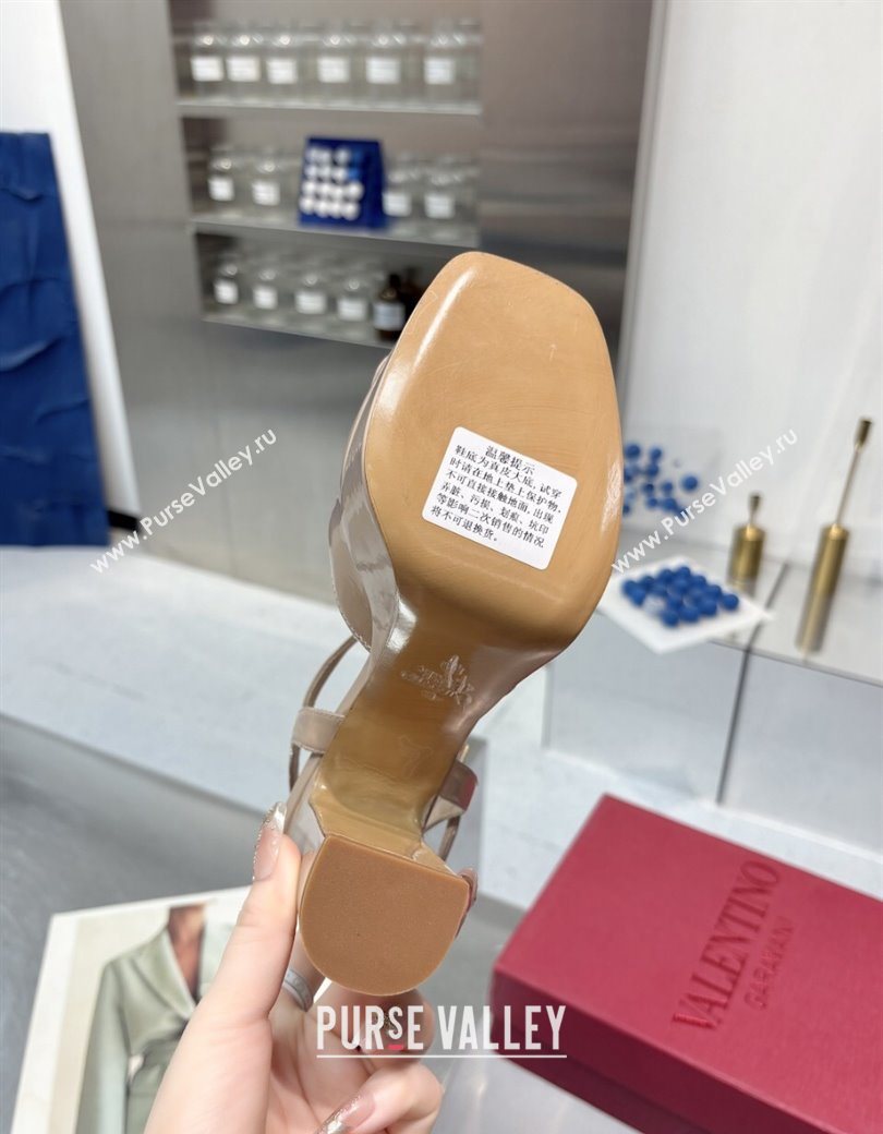 Valentino Vlogo Signature Platform Pumps 11cm in Patent Leather Nude 2025 0902 (XL-250902072)