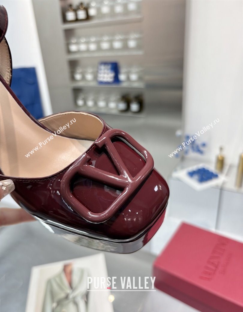 Valentino Vlogo Signature Platform Pumps 11cm in Patent Leather Dark Burgundy 2025 0902 (XL-250902076)