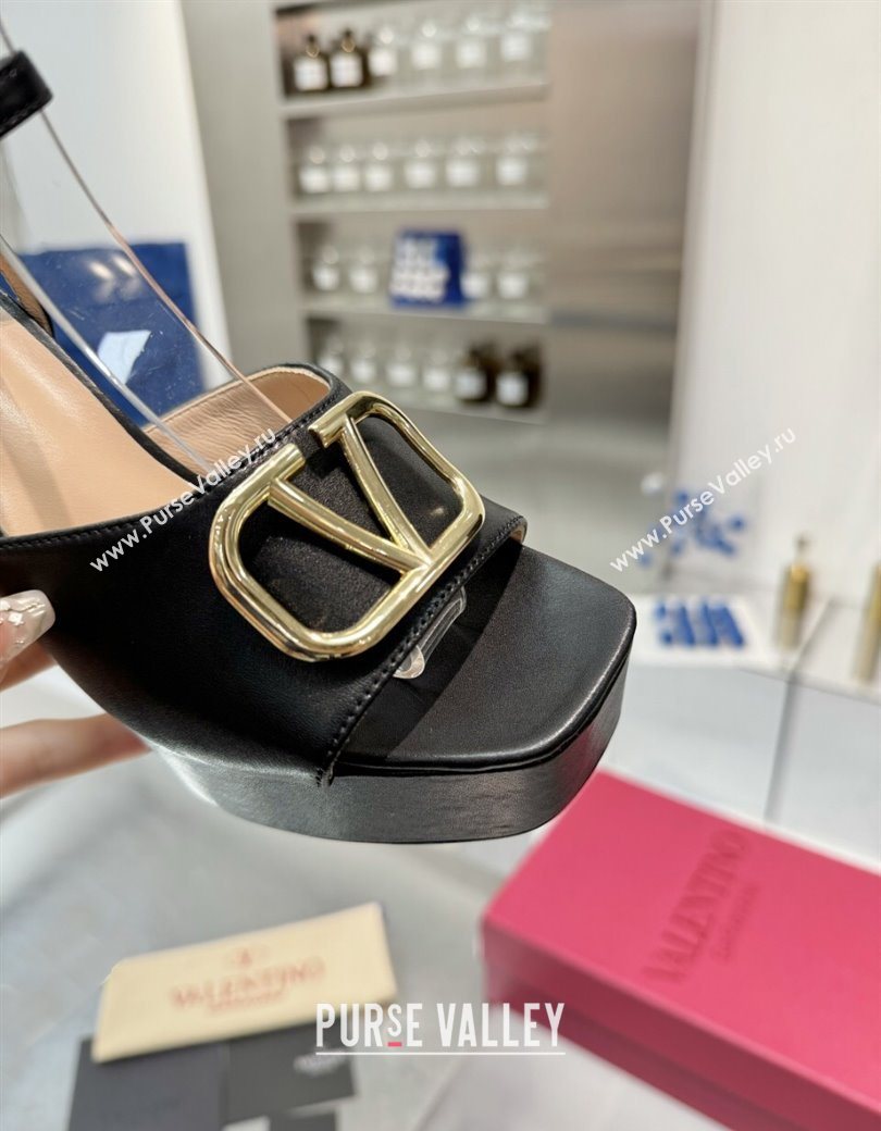 Valentino Gold-Tone Vlogo Signature Platform Sandals 11cm in Calfskin Leather Black2 2025 0902 (XL-250902079)