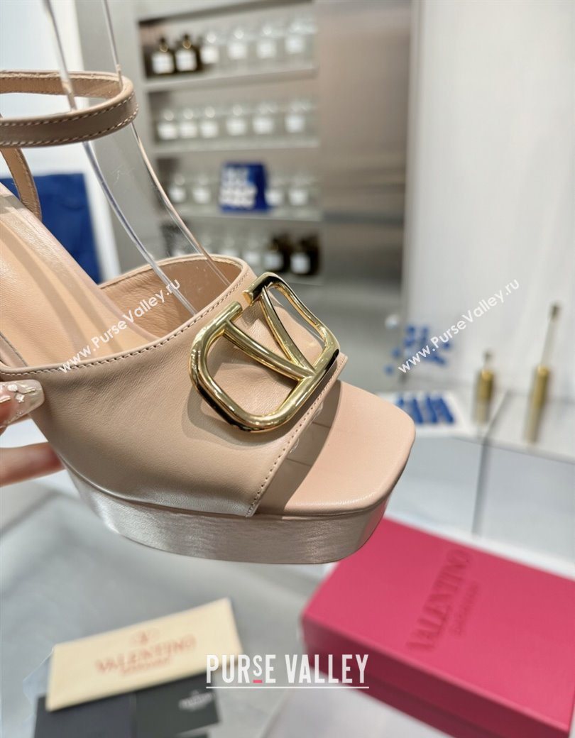 Valentino Gold-Tone Vlogo Signature Platform Sandals 11cm in Calfskin Leather Nude 2025 0902 (XL-250902082)