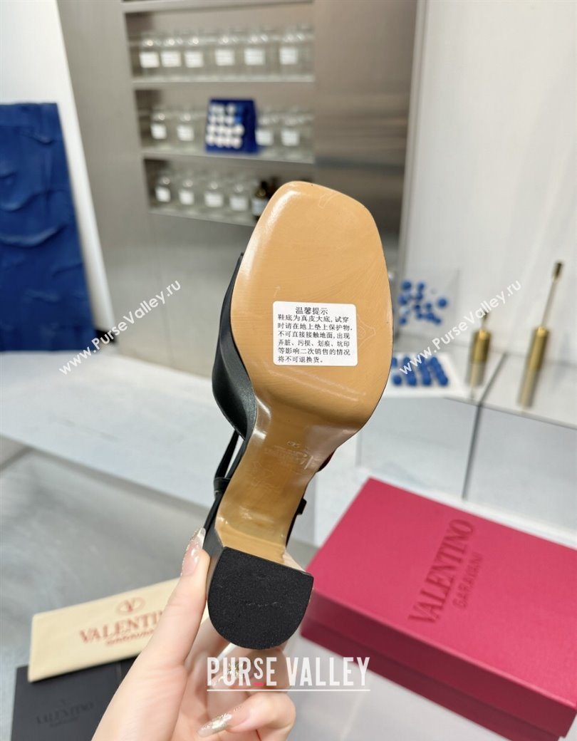 Valentino Vlogo Signature Platform Sandals 11cm in Calfskin Leather Black/Gold 2025 0902 (XL-250902080)