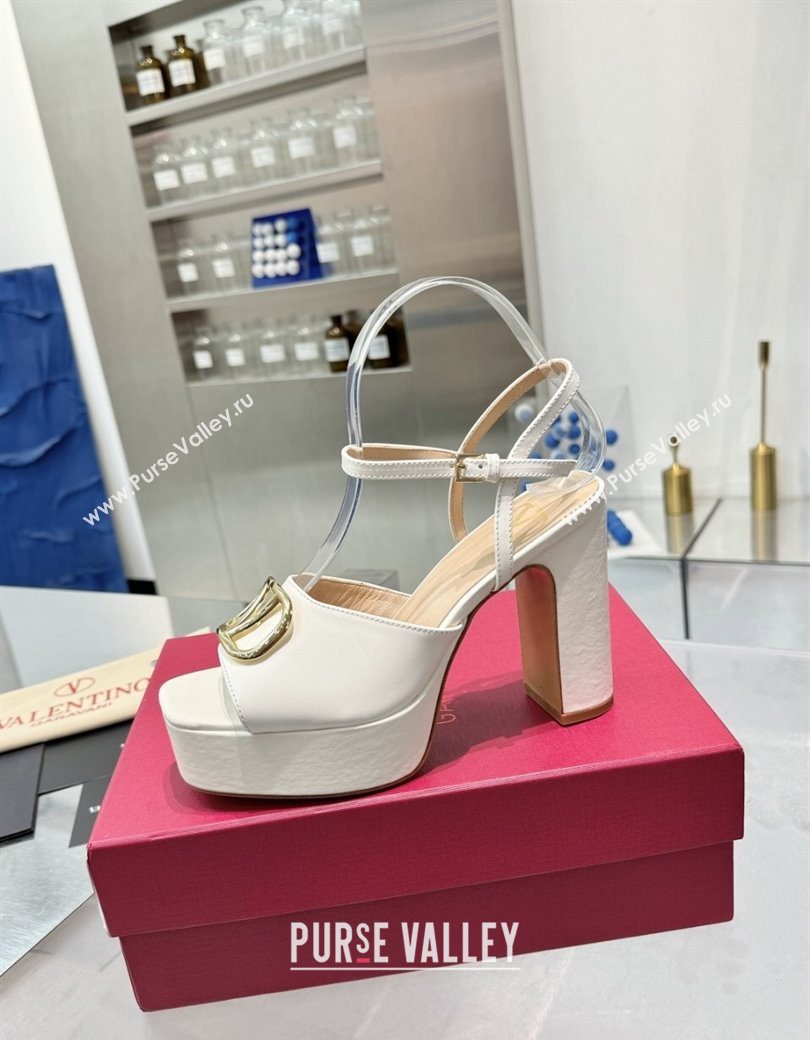 Valentino Gold-Tone Vlogo Signature Platform Sandals 11cm in Calfskin Leather White 2025 0902 (XL-250902083)