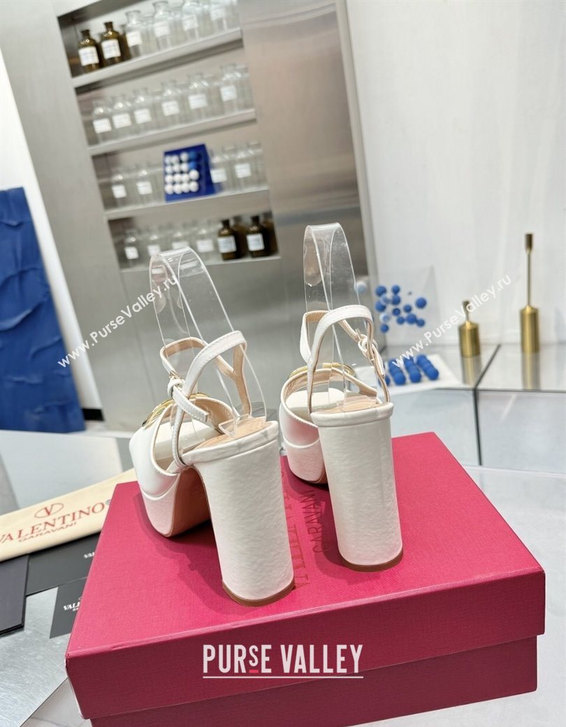 Valentino Gold-Tone Vlogo Signature Platform Sandals 11cm in Calfskin Leather White 2025 0902 (XL-250902083)