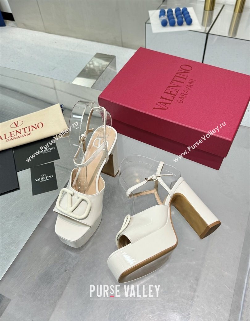 Valentino Vlogo Signature Platform Sandals 11cm in Patent Leather White 2025 0902 (XL-250902088)
