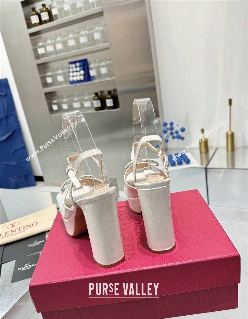 Valentino Vlogo Signature Platform Sandals 11cm in Patent Leather White 2025 0902 (XL-250902088)