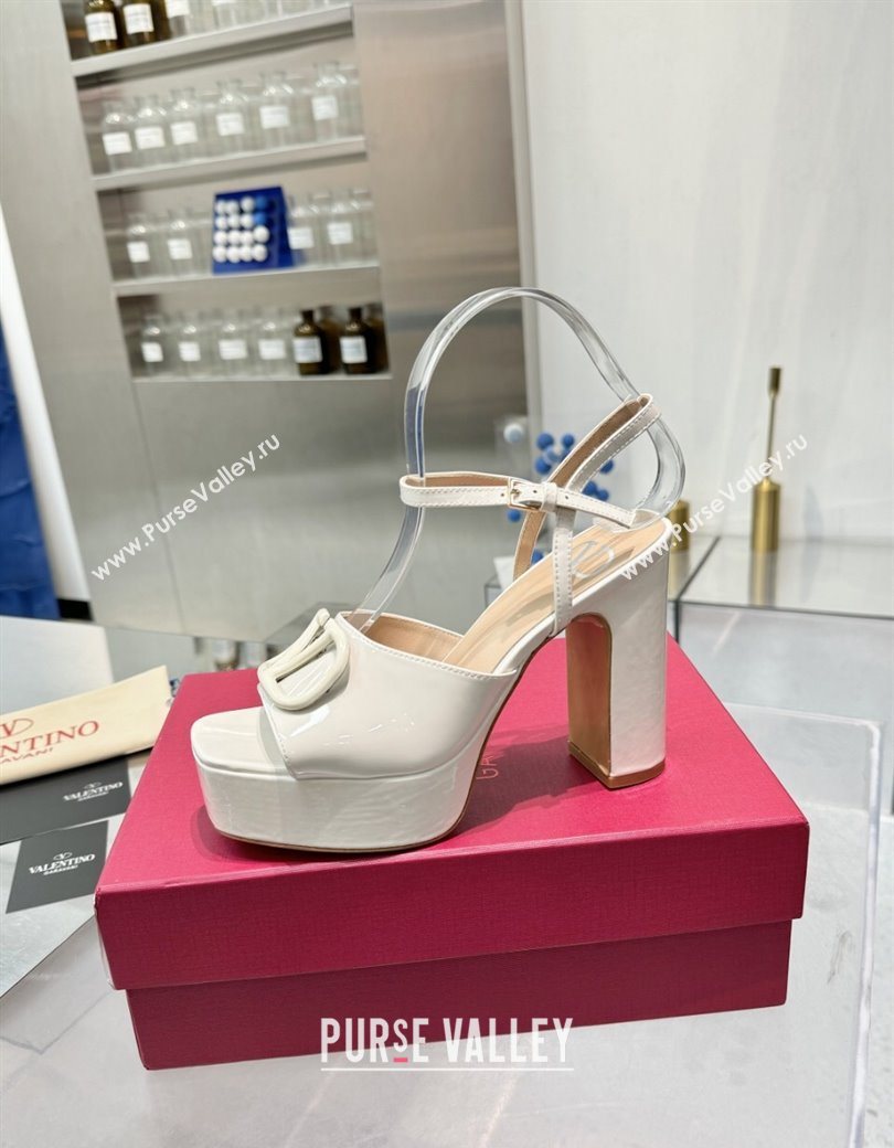 Valentino Vlogo Signature Platform Sandals 11cm in Patent Leather White 2025 0902 (XL-250902088)