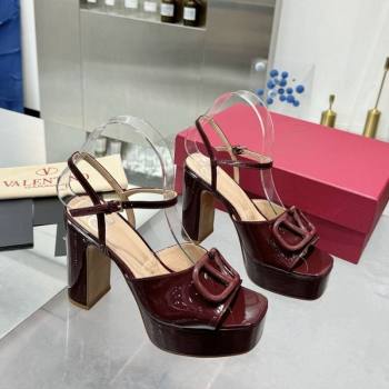 Valentino Vlogo Signature Platform Sandals 11cm in Patent Leather Burgundy 2025 0902 (XL-250902089)