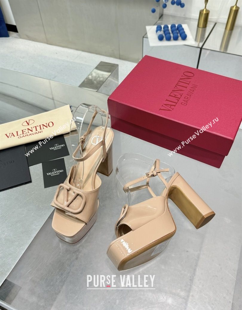 Valentino Vlogo Signature Platform Sandals 11cm in Patent Leather Nude 2025 0902 (XL-250902090)