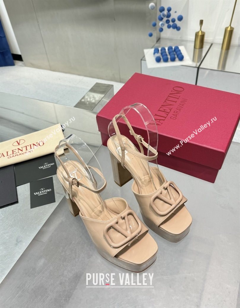 Valentino Vlogo Signature Platform Sandals 11cm in Patent Leather Nude 2025 0902 (XL-250902090)