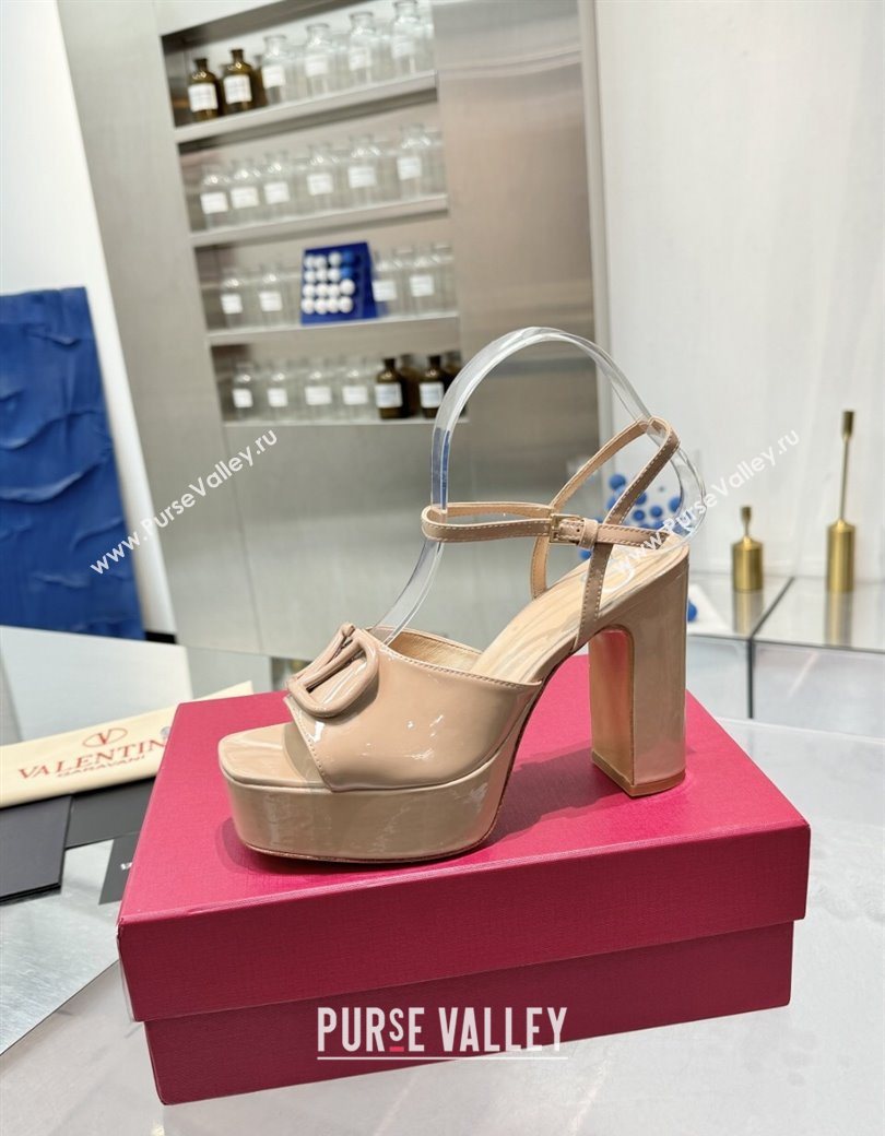 Valentino Vlogo Signature Platform Sandals 11cm in Patent Leather Nude 2025 0902 (XL-250902090)