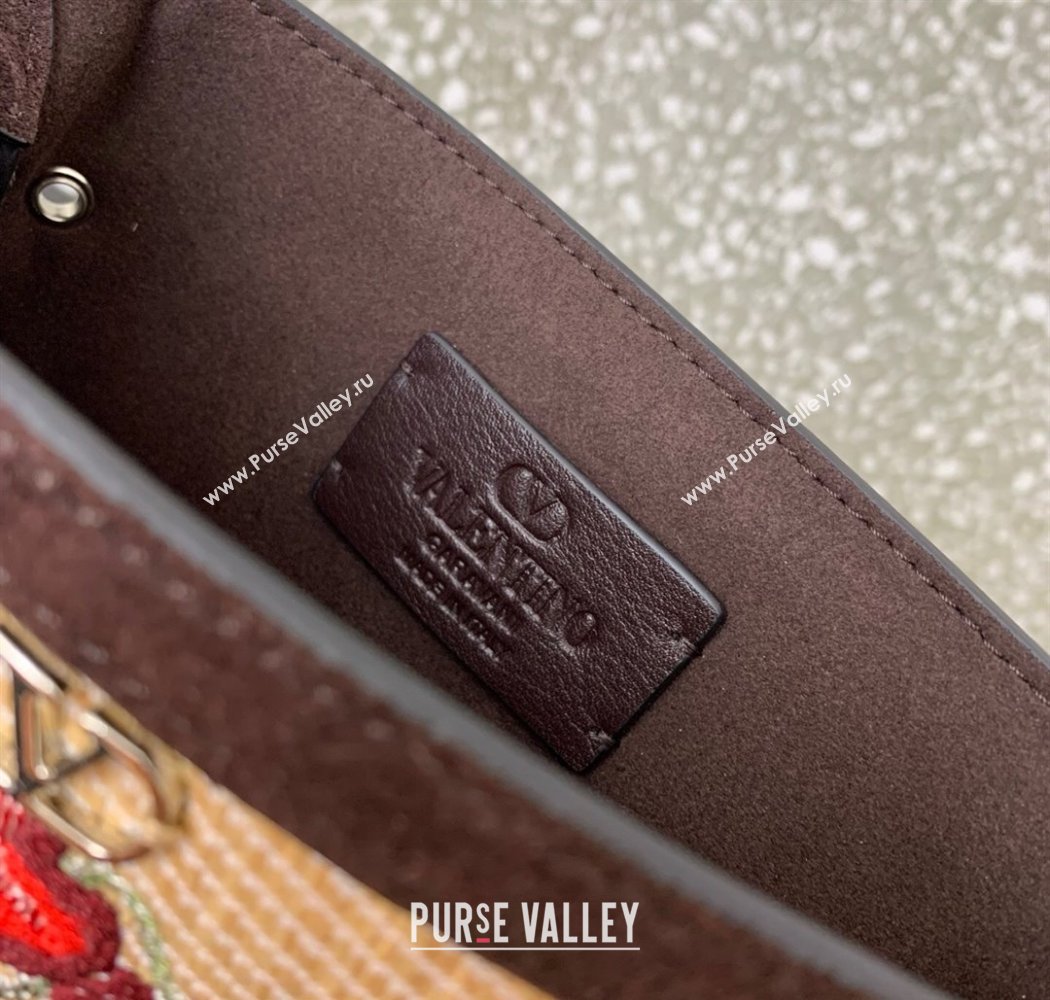 Valentino Garavani Nellcôte Small Shoulder Bag In Jacquard Raffia With Cherryfic Pattern Brown 2025 2034 (LKF-250926022)