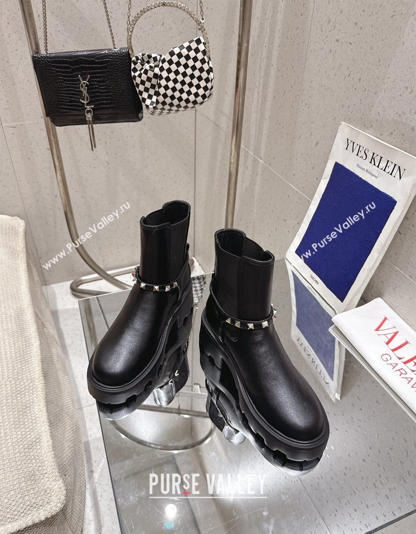 Valentino Rockstud Strap Heel Ankle Boots 5.5cm in Calfskin Leather Black 2025 1028 (MD-251028012)