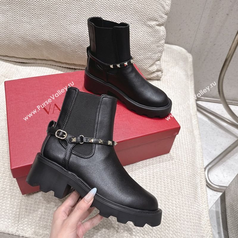 Valentino Rockstud Strap Heel Ankle Boots 5.5cm in Calfskin Leather Black 2025 1028 (MD-251028012)