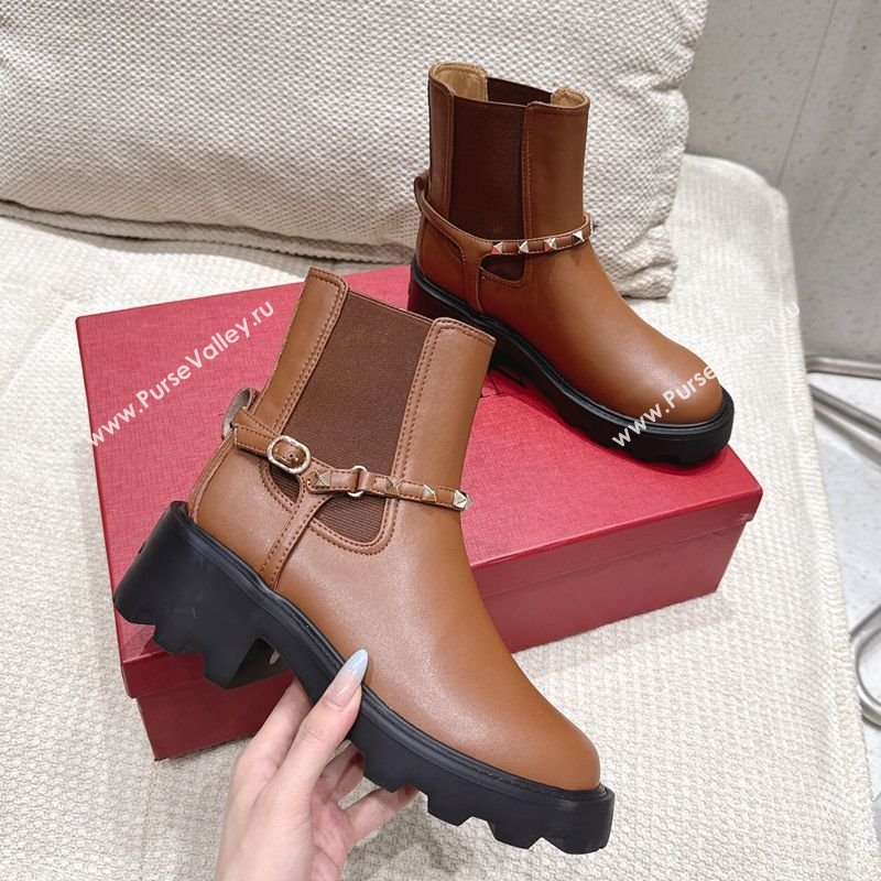 Valentino Rockstud Strap Heel Ankle Boots 5.5cm in Calfskin Leather Brown 2025 1028 (MD-251028014)