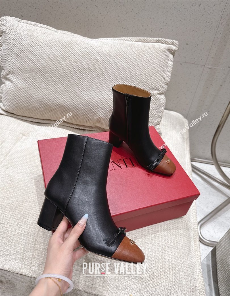 Valentino VALET DU ROI Heel Ankle Boots 6.5cm in Goatskin Leather with Bow Black 2025 1028 (MD-251028015)
