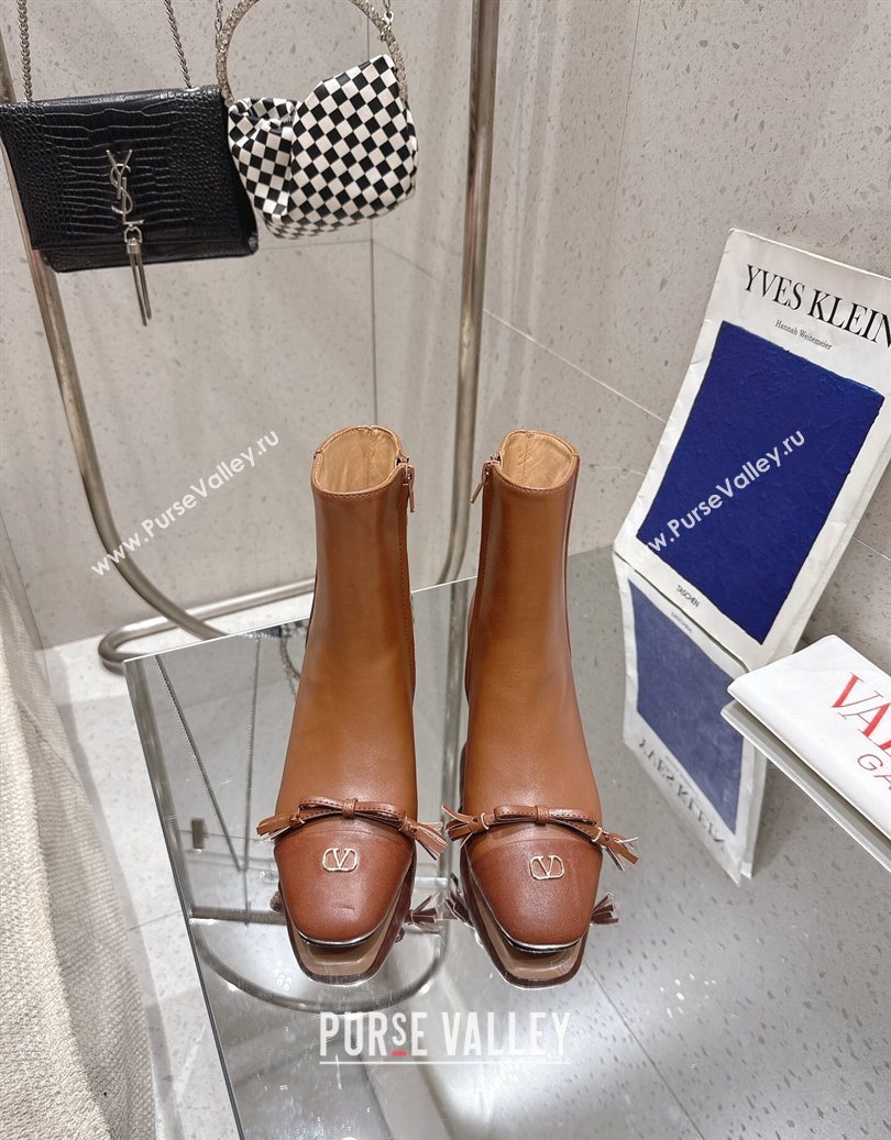 Valentino VALET DU ROI Heel Ankle Boots 6.5cm in Goatskin Leather with Bow Brown2 2025 1028 (MD-251028017)