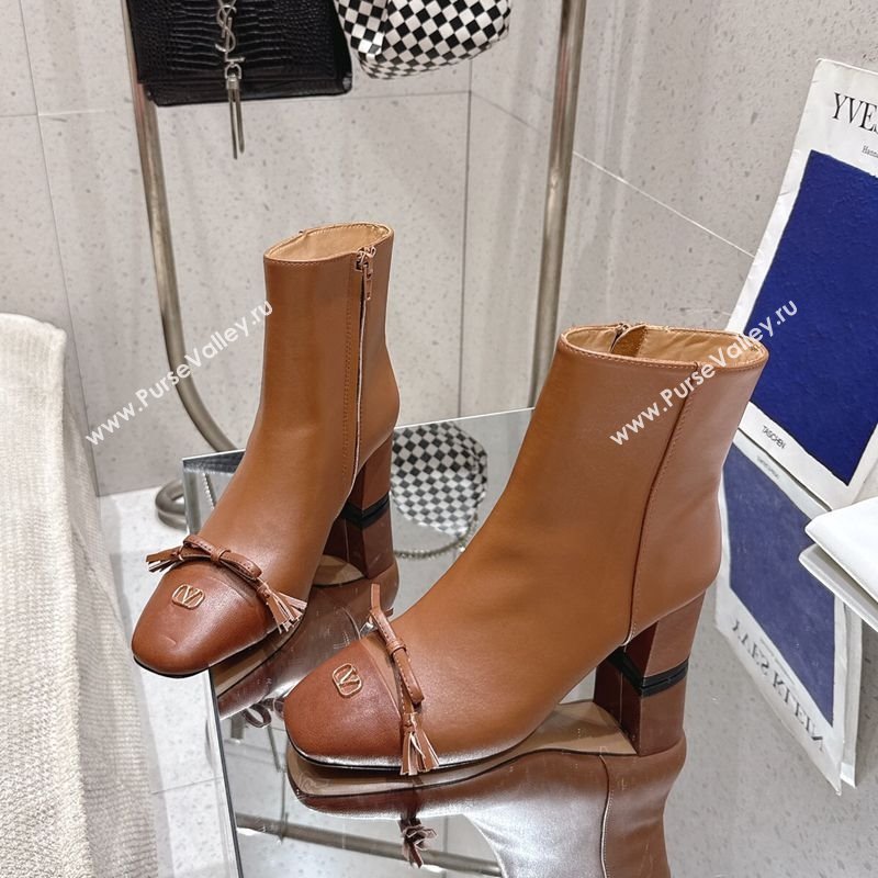 Valentino VALET DU ROI Heel Ankle Boots 6.5cm in Goatskin Leather with Bow Brown2 2025 1028 (MD-251028017)