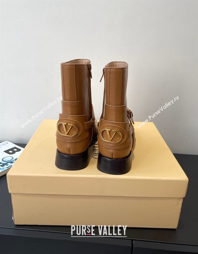 Valentino VLogo Signature Strap Flat Ankle Boots in Calfskin Leather Brown 2025 1028 (HQG-251028025)