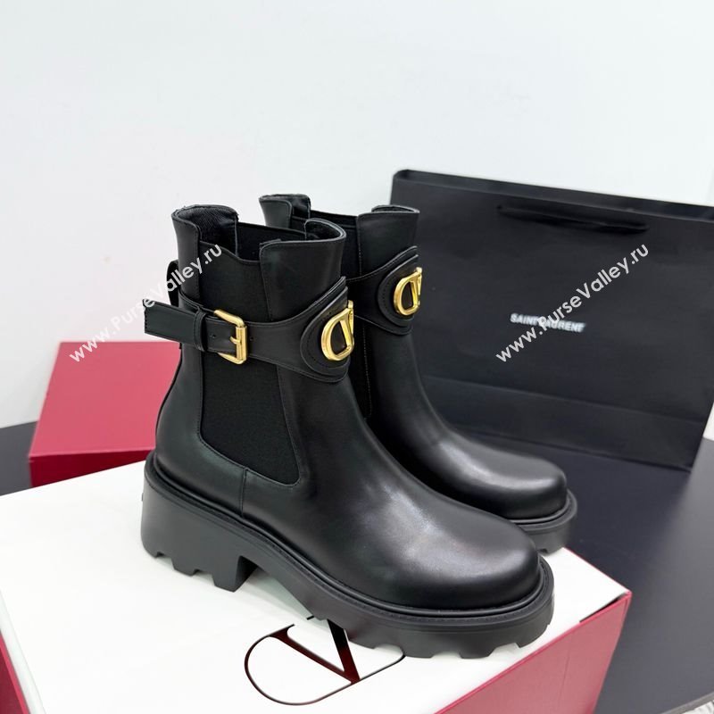 Valentino VLogo Signature Strap Heel Ankle Boots 5.5cm in Calfskin Leather Black 2025 1027 (KER-251028019)