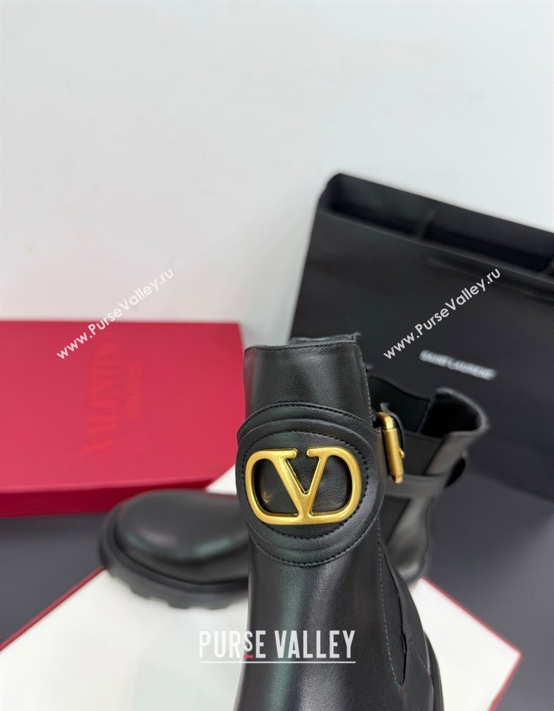 Valentino VLogo Signature Strap Heel Ankle Boots 5.5cm in Calfskin Leather Black 2025 1027 (KER-251028019)