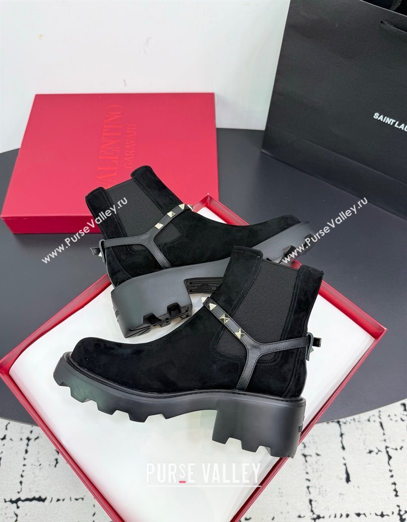Valentino Rockstud Strap Heel Ankle Boots 5.5cm in Suede Black 2025 1028 (KER-251028020)