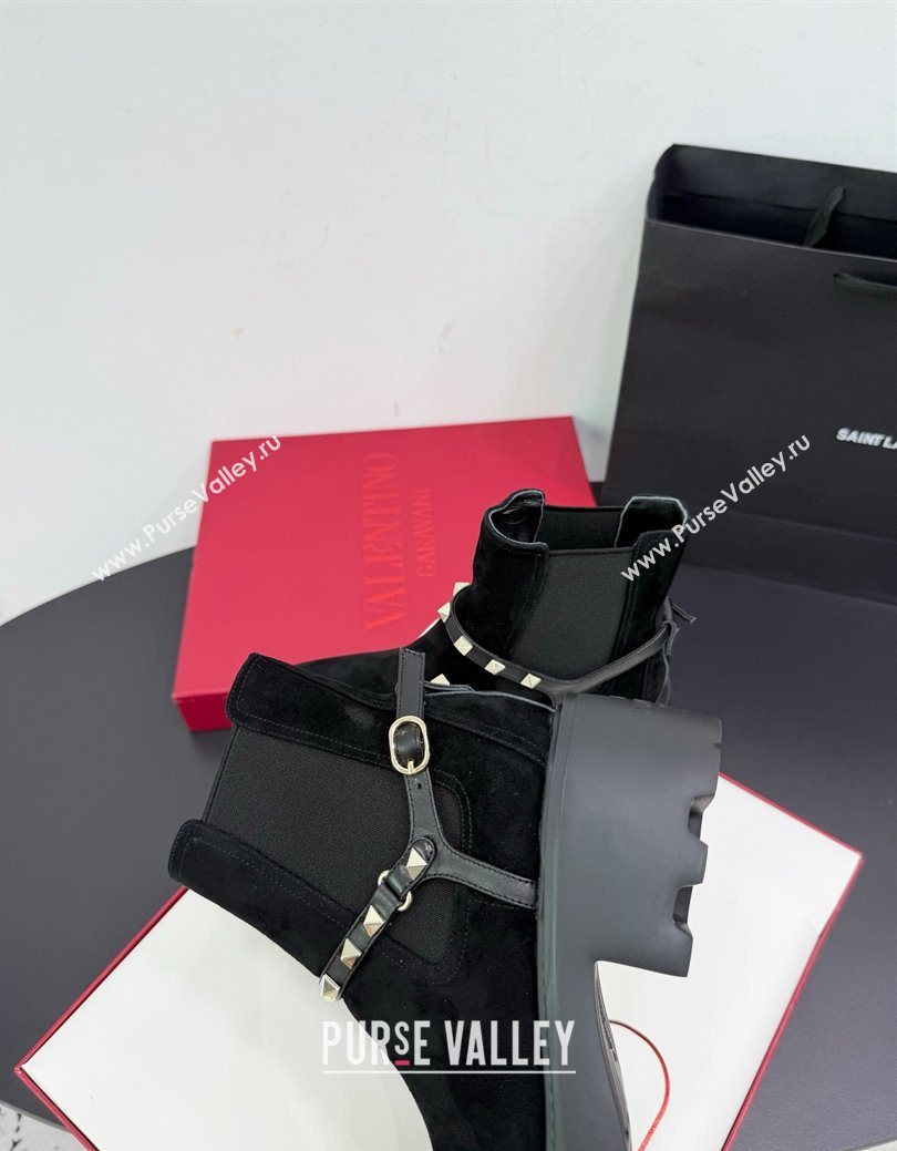 Valentino Rockstud Strap Heel Ankle Boots 5.5cm in Suede Black 2025 1028 (KER-251028020)