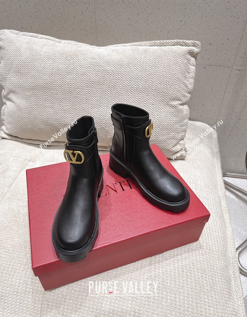 Valentino VLogo Signature Strap Heel Ankle Boots 5.5cm in Calfskin Leather Black 2025 1028 (MD-251028009)